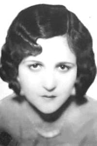 Helga Nováková in Černé oči, proč pláčete...?