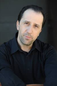 Stefano Simondo in Manna from heaven (La manna dal cielo)