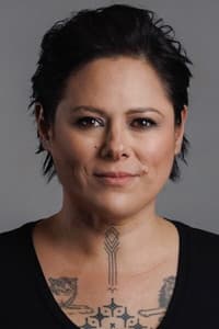 Anika Moa in Topp Class: A Topp Twins Tribute Concert