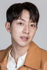 Lee Jung-shin in 신데렐라와 네명의 기사