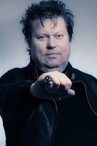 Timo Tolkki in Stratovarius: Infinite Visions