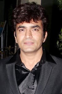 Raja Chaudhary in Meridian Lines
