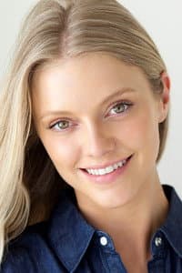 Elle Evans in Legend of the Muse