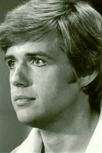 Ric Carrott in The Swinging Cheerleaders