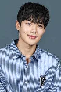 Kim Min-ki in 어른연습생