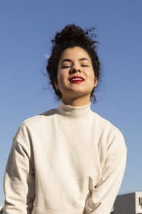 Mélodie Lauret in Partir un jour