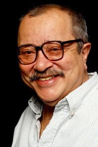 João Ubaldo Ribeiro in Glauber Rocha: Morto/Vivo