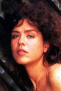 Claudia Santos in Rio Doce