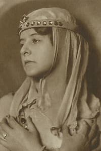 Mabel May-Yong in Frauen, die die Ehe brechen