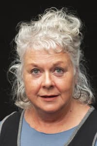 Susie Dee in The Body