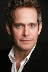 Tom Hollander in John Diamond