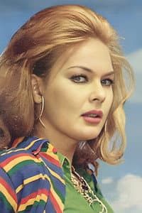 Eva Bender in Kız Kolunda Damga Var