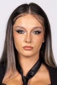 Zeynep Oktay in Manifest: Bi' Hayal İşte