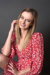 Danielle Retief in Strooi