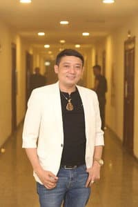 Chiến Thắng in Chạm Vào Hạnh Phúc