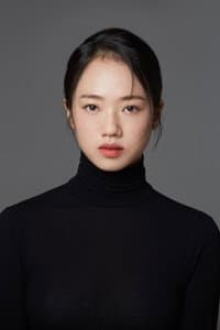 Yoon-Geum Seon-ah in 조선로코 - 녹두전