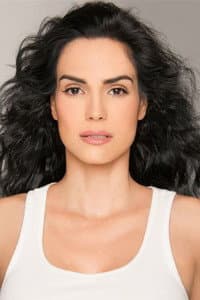 Scarlet Ortiz in Farándula