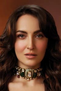 Elli Avram in Beinteha