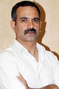 Manish Choudhary in Rules - Pyaar Ka Superhit Formula