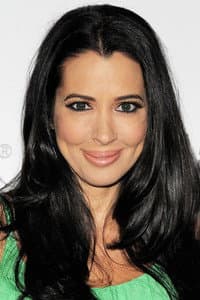 Amy Weber in Son of the Beach