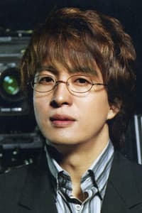 Bae Yong-jun in 외출