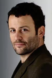 Erdil Yaşaroğlu in Three Thousand Years of Longing