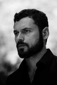 Adan Canto in 2 Hearts