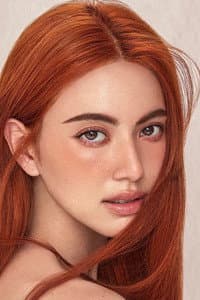 Davika Hoorne in Freelance: Ham Puay... Ham Phak... Ham Rak Mor