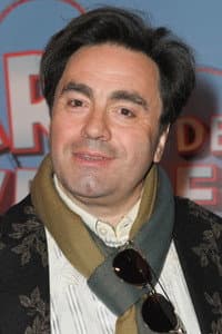 Frédéric Longbois in La Chatte à deux têtes