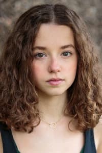 Ariella Glaser in White Bird