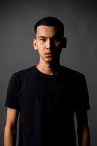 MK K-Clique in Bunga dan Kayu