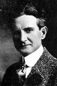Orral Humphrey in Beauty and the Rogue