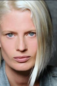 Cilla Jelf in Doxa