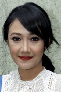 Rheina Ipeh in Ghost