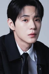 Shin Jae-ha in Crash Course in Romance