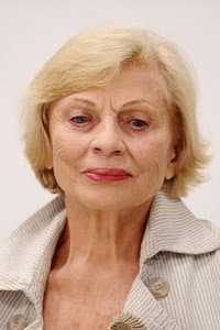 Elvyra Žebertavičiūtė in Anglijos karalienė pagrobė mano tėvus