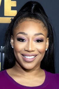 Jessica Dime in 30-Year-Old Freshman
