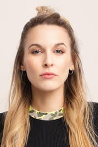 Sára Gellért in Szenvedélyes nők