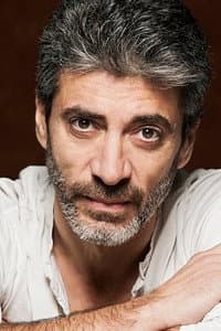 Rafael Rojas in Los Hijos de Dios