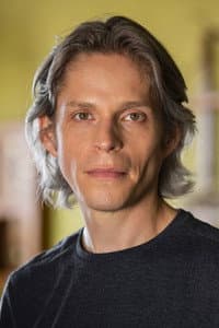 Felipe Castro in Fragile