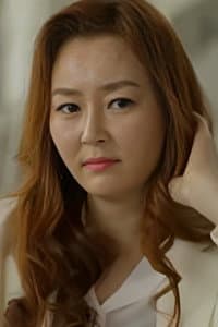 Jeon Eun-jin in Nae nampyeonui gajeonggyosa