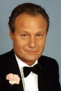 Karl Walter Diess in Ein Schweigen vom Himmel