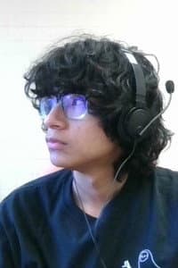 Armando Jair Reyes Colindres in Agent Unknown