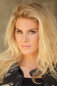 Kelly Greyson in The Patient
