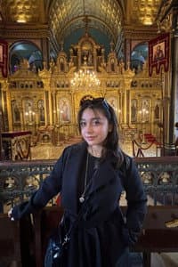 Beren Zeki in Sonsuzluğun Evi