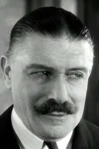 Fernand Mailly in L'Agonie des aigles