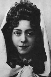 Mariette Sully in Phono-Cinéma-Théâtre