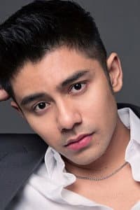 Riza Syah in Jagat Alam Gaib: Sinden Gaib