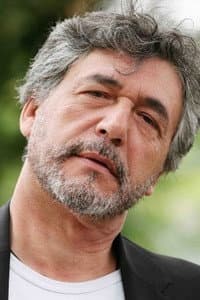 Mario Cordova in Qualunquemente