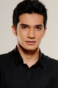 Aditya Firmansyah in Refrain
